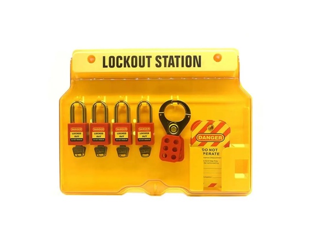 LOCKOUT STANICA 10 katanaca B10 20960