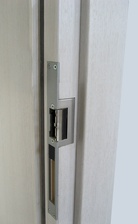 Elektro prihvatnici za vrata